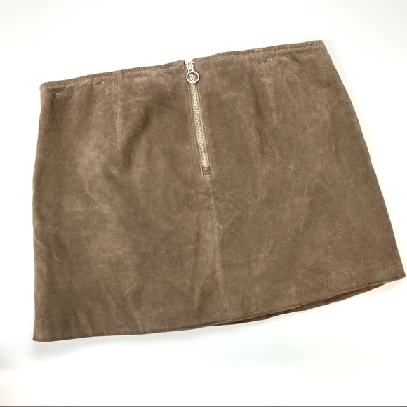 Blank NYC leather suede skirt - Picture 2 of 4